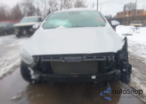 2021 Kia Forte Lxs z USA, uszkodzony, nr VIN 3KPF24AD4ME390465